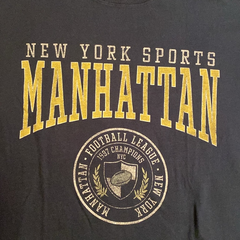BNWT Abercombie & Fitch New York Sports crewneck t-shirt in navy blue. - Picture 5 of 8